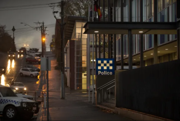 An image of Ballarat police station, taken at dusk